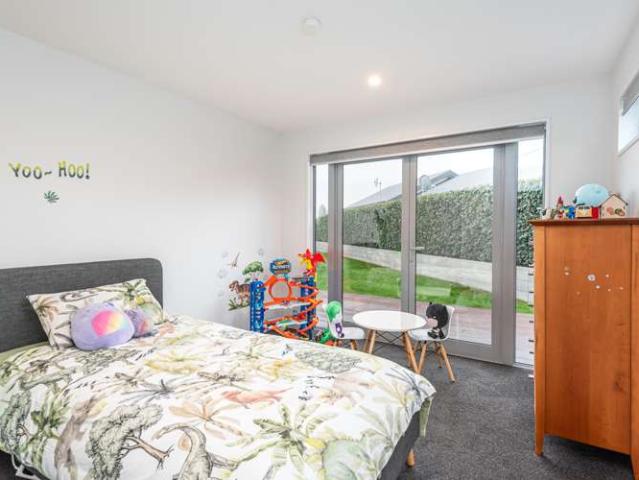 House for sale in Chaslands, Canterbury