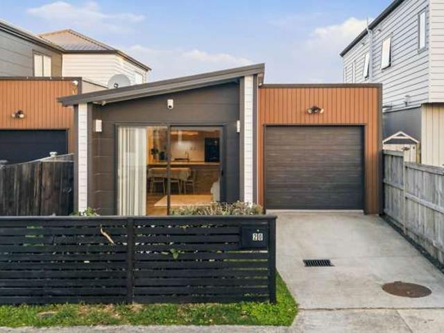 House for sale in Papakura
