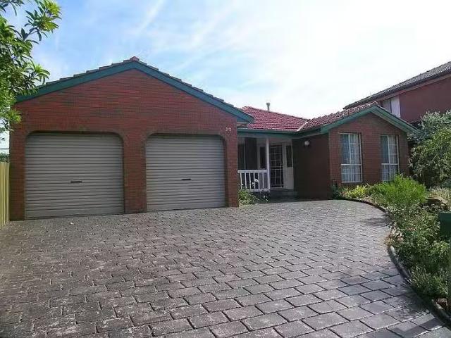 House for rent in Avondale Heights, Victoria