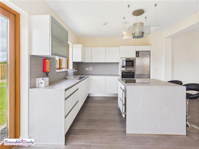 Farm for sale in Kilmore