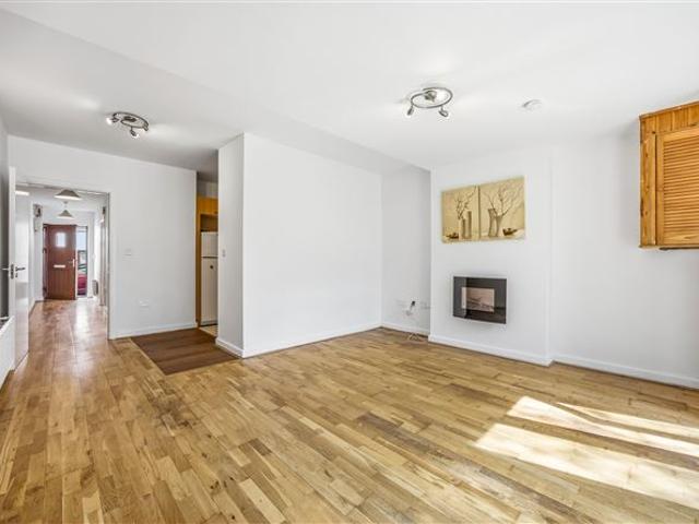 Apartment for sale in Bluebell, North Tipperary