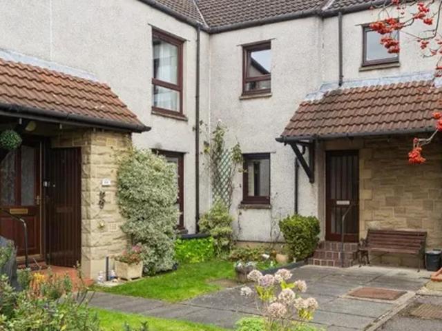 Apartment for rent in Corstorphine, Scotland