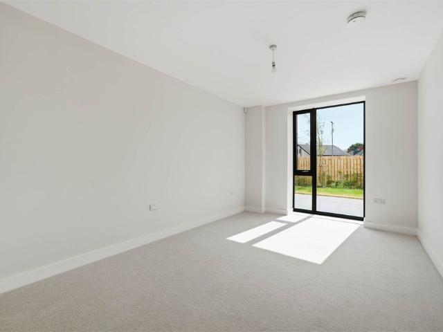 Apartment to rent in Balmoral, Belfast
