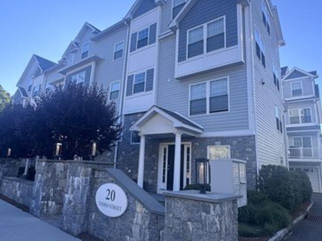 Townhouse for sale in Cos Cob, Connecticut