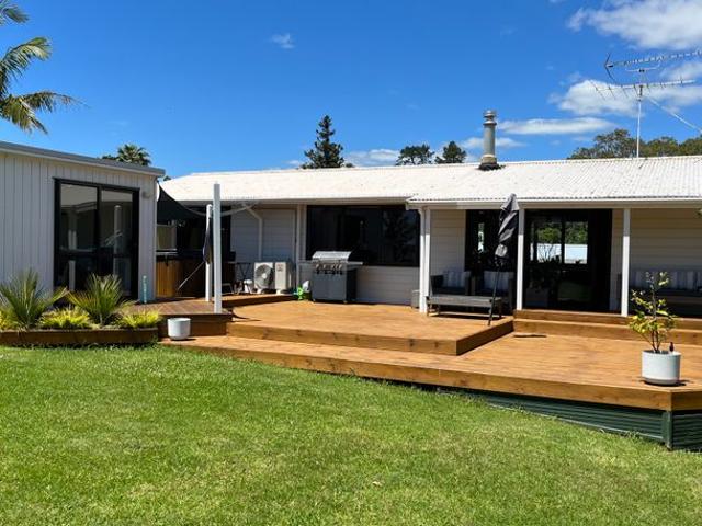 House for rent in Awhitu, Oroua County