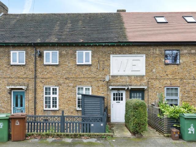 Apartment for rent in Higham Hill, Greater London