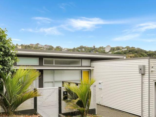 House for rent in Kowhai Park, Wellington