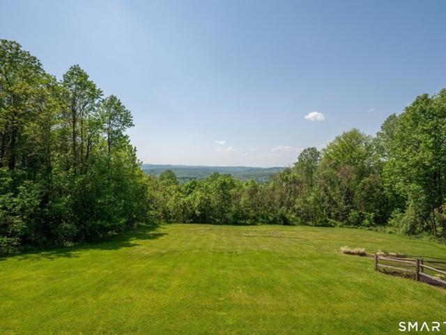 House for sale in Gaylordsville, Connecticut