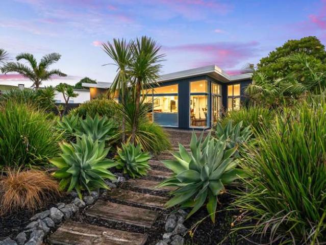 House for sale in Ōmaha, Rodney
