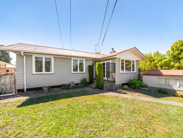 House for sale in Pauatahanui, Wellington
