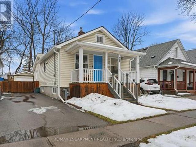 House for sale in Niagara, Ontario