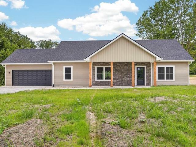 House for sale in Bedford, Indiana