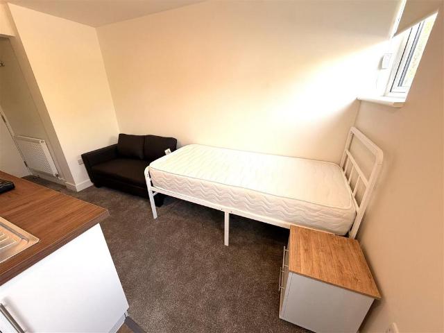 Apartment for rent in Wilton, Taunton