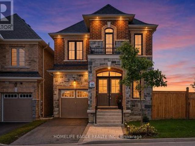 House for sale in Golden Horseshoe, Ontario