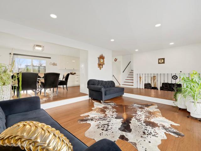 House for sale in Woodridge, Illinois