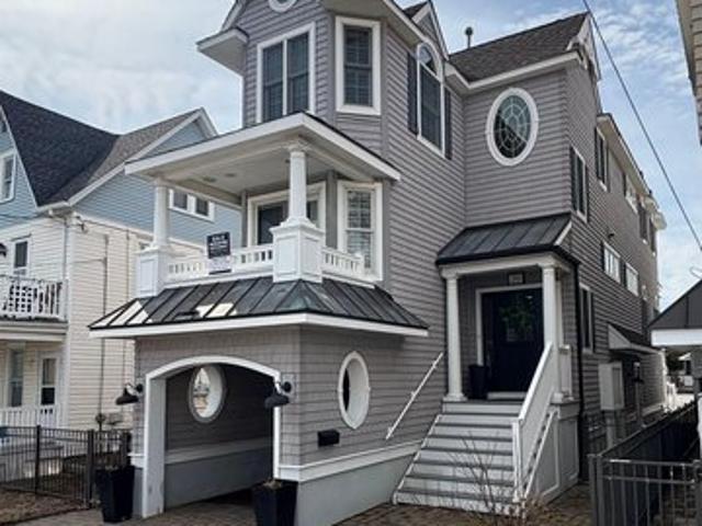 House for sale in Ocean City, New Jersey