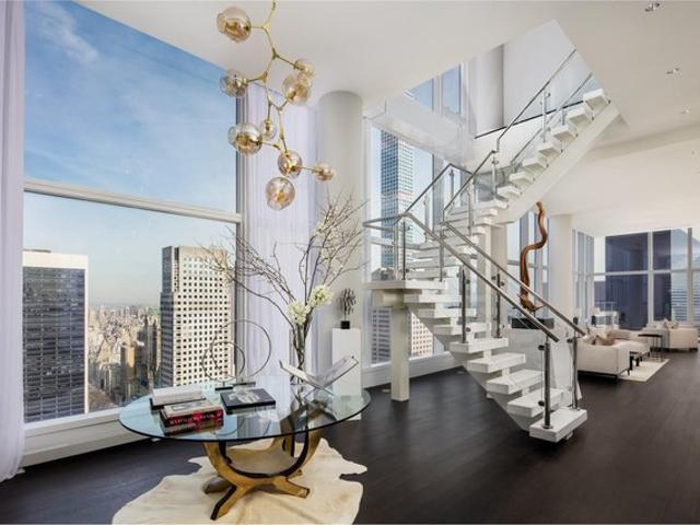 Condo for sale in Arverne, New York