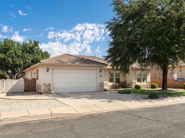 House for sale in Washington, Utah