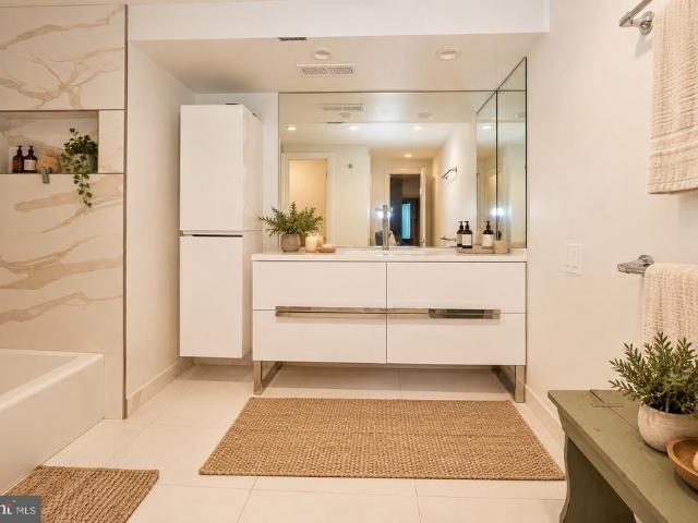 House for sale in Gladwyne, Lower Merion Township