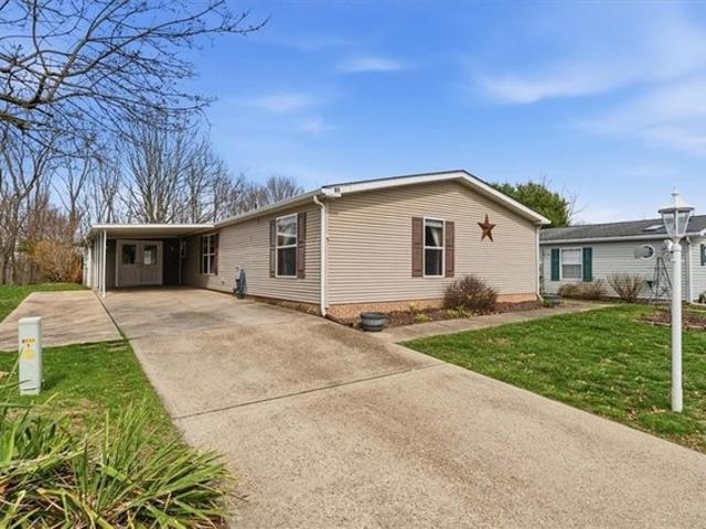 House for sale in Zelienople, Pennsylvania