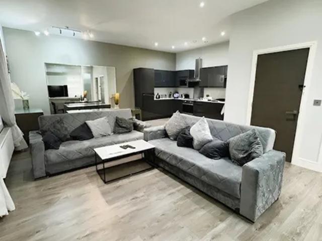 Apartment for rent in Calderstones