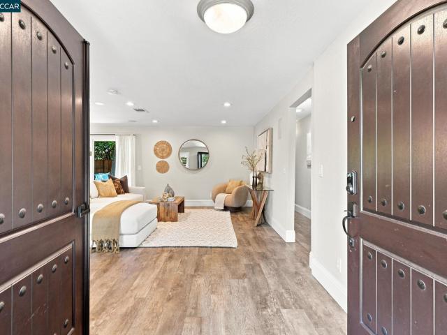 House for sale in Pleasant Hill, California