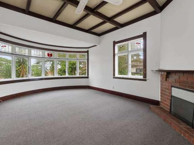 House for sale in Papakura