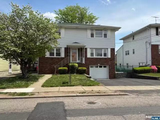 House for rent in Hackensack