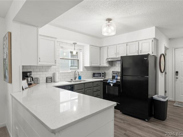 Condo for sale in Lake Ozark, Camden County