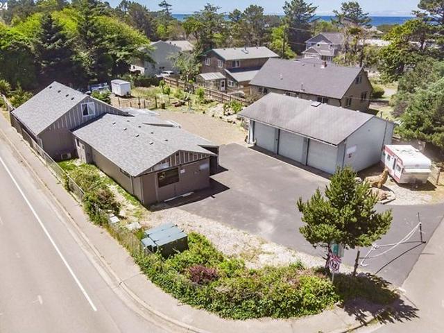 House for sale in Oregonia
