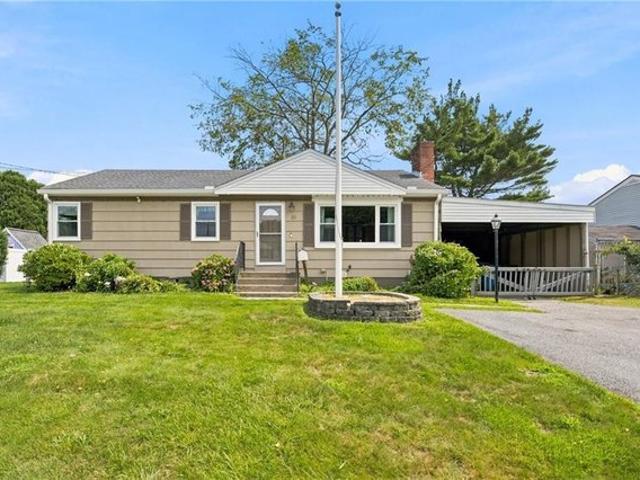 House for sale in Middletown, Rhode Island