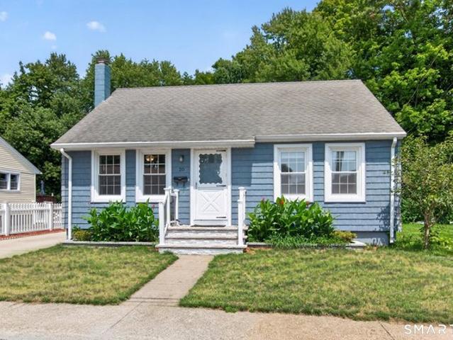 House for sale in Norwich, Connecticut
