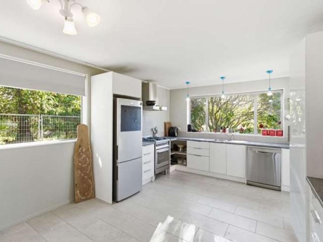 House for sale in Oxford, Canterbury
