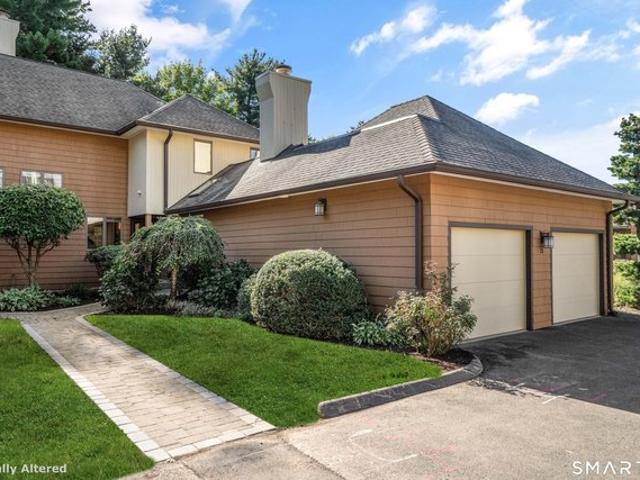 Townhouse for sale in Bloomfield, Connecticut