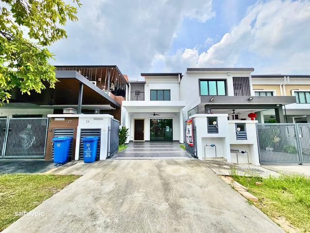 Terraced House for sale in Alam Impian, Selangor