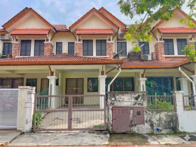 Terraced House for sale in Petaling, Subang Jaya