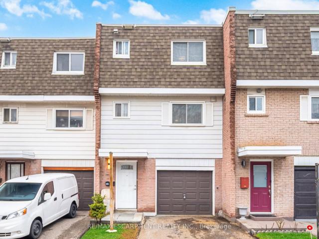 Condo for sale in Woburn, Ontario