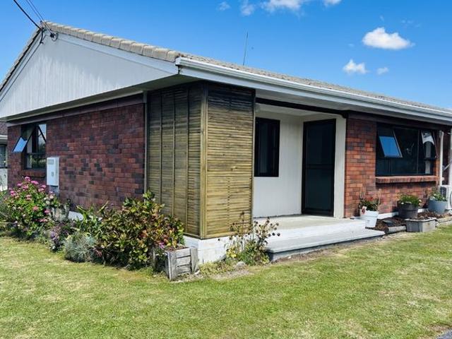 Apartment for rent in Maungaturoto, Northland