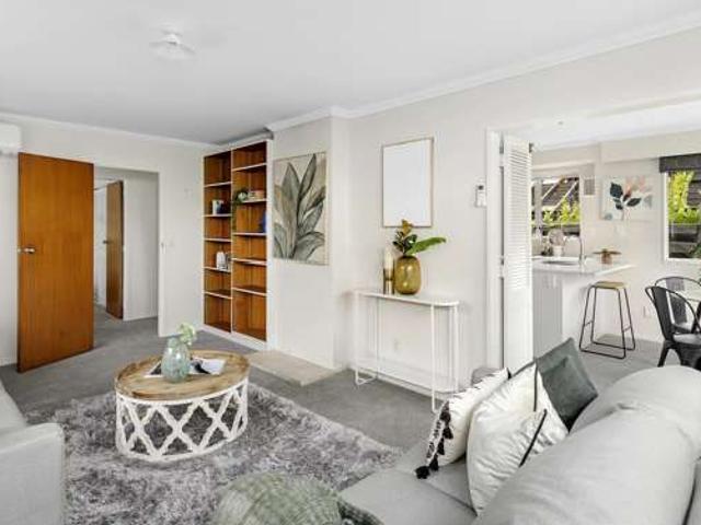 House for sale in Days Bay, Wellington