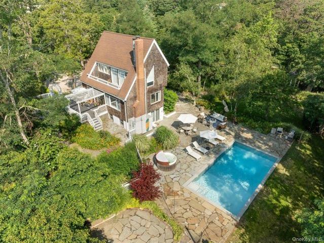 House for sale in Sagaponack, New York