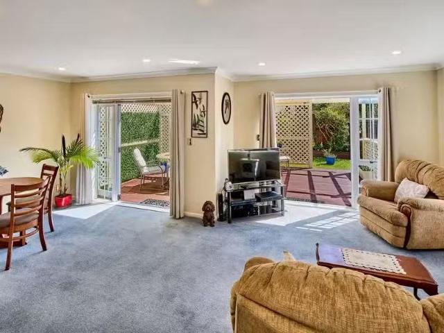 House for sale in Linden, Wellington