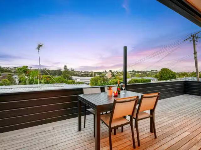 House for sale in Wairau Valley