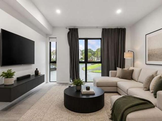 House for rent in Avondale