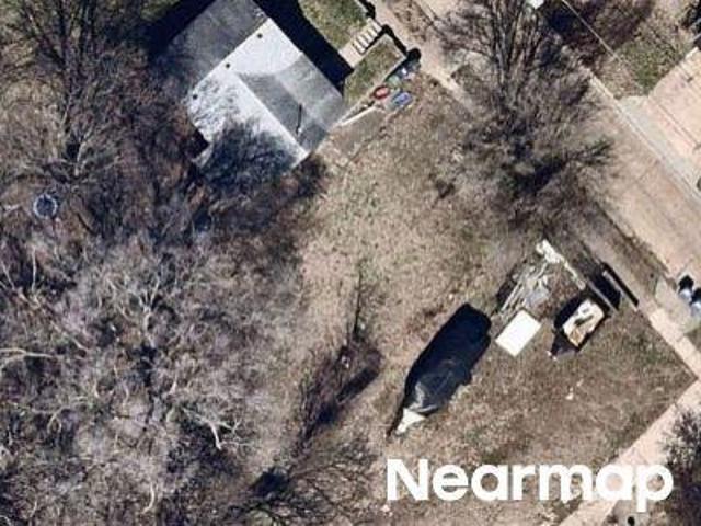 House for sale in Clinton, Iowa