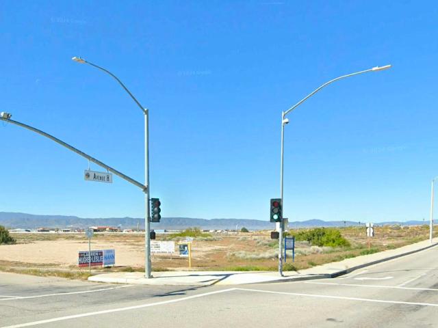 Land for sale in Lancaster, California