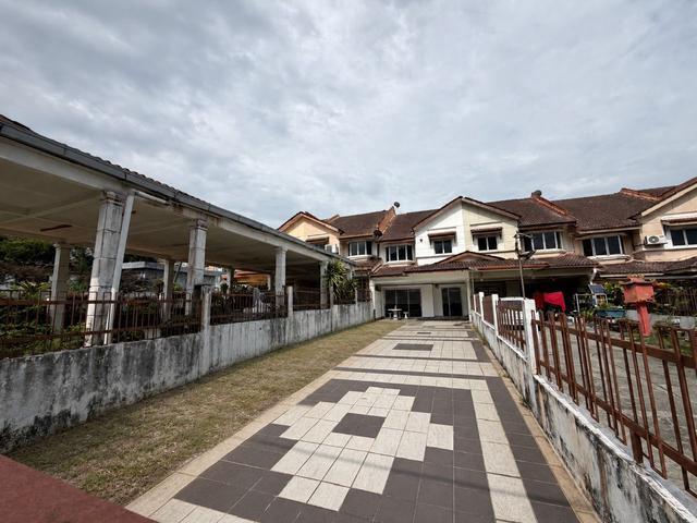 Terraced House for sale in Sungai Buloh, Shah Alam