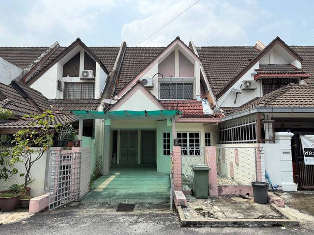 Terraced House for sale in Country Heights Damansara, Kuala Lumpur