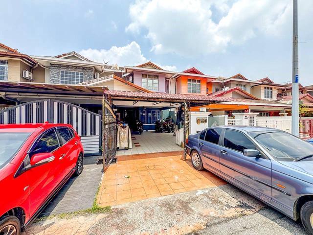 Terraced House for sale in Shah Alam, Petaling