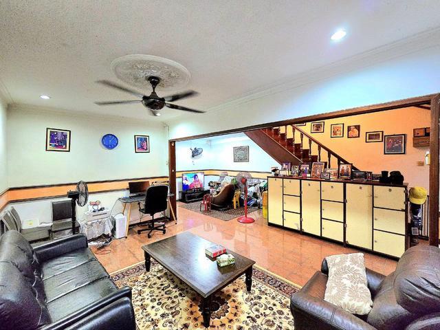 Terraced House for sale in Country Heights Damansara, Kuala Lumpur