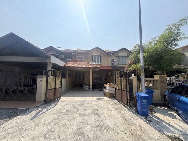 Terraced House for sale in Petaling, Alam Impian